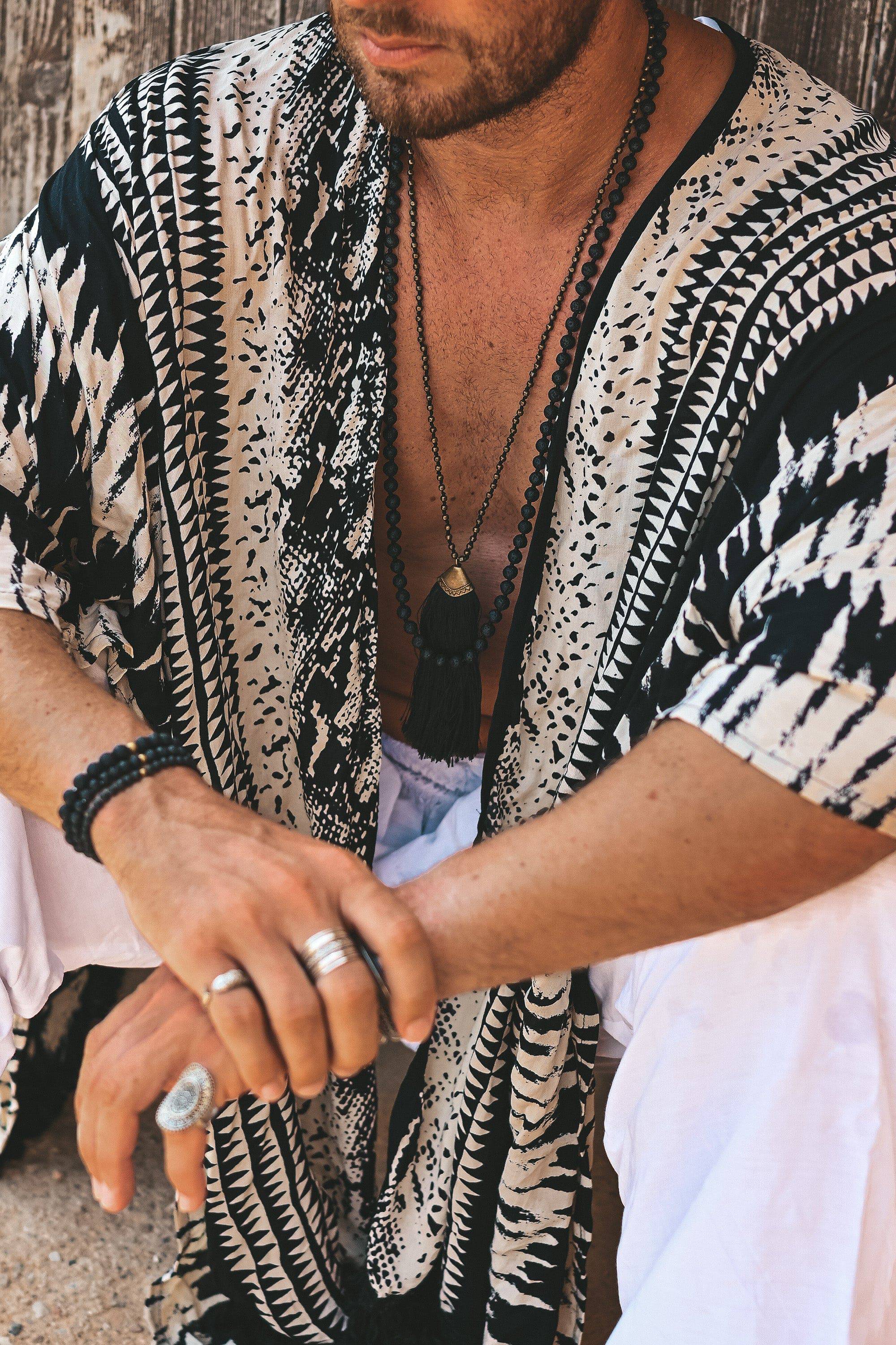 Cinco stone necklace black - Image 3