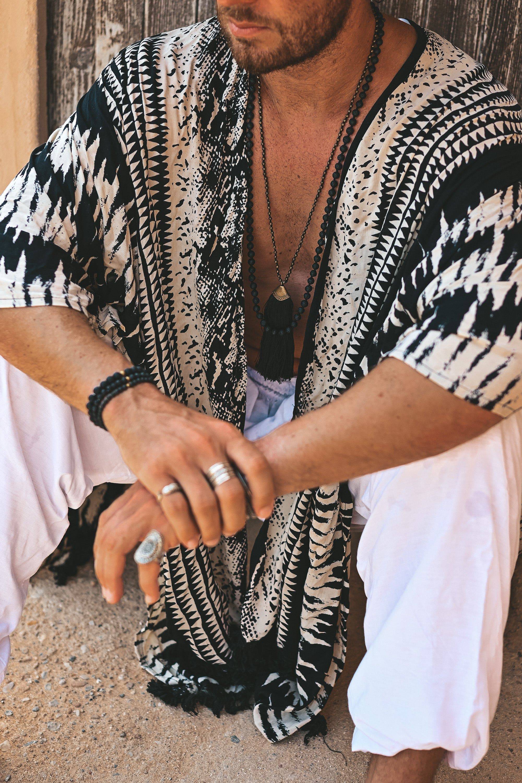 Cinco stone necklace black - Image 6